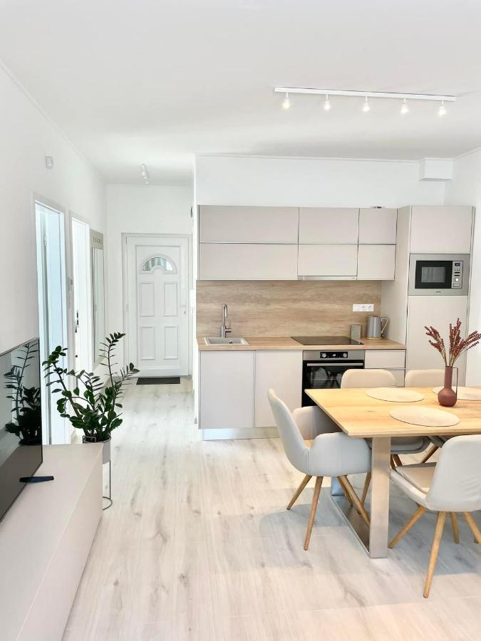 Cashmere Premium Apartment Шиофок Экстерьер фото